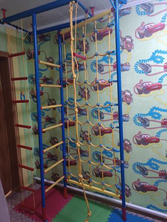 Шведская стенка