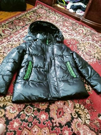 Продам не дорого куртка детская для мальчика