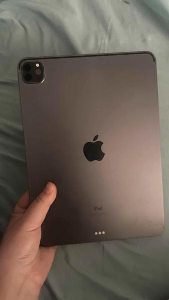 Продам с хорошим состоянием IPad