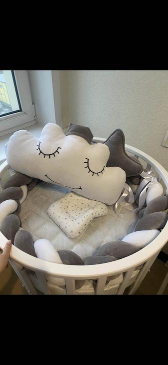 Бортики на кроватку