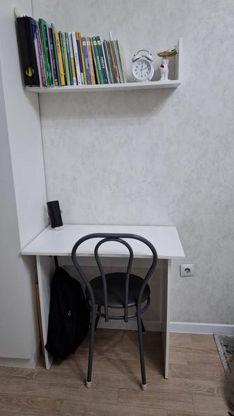 Продам письменный стол