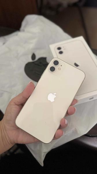 Продаю iphone 11