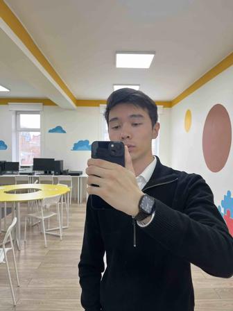 Вожатый в лагерь