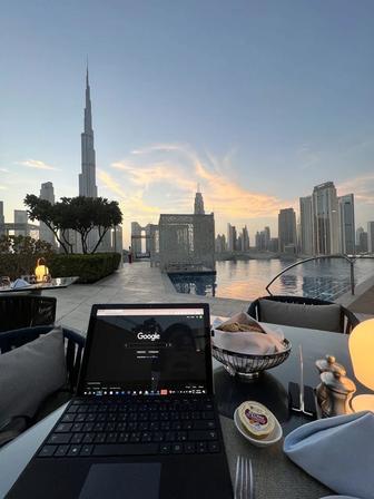 Онлайн-профессии SMM, таргет, монтаж, ИИ и 40 курсов