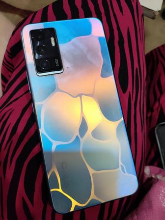 Продаю смартфон vivo v23e