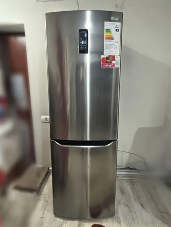 Холодильник LG NoFrost