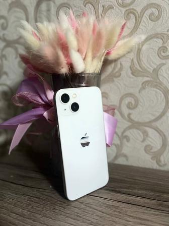 Продам 13 Айфон