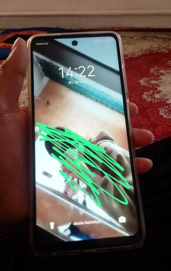 Продам телефон