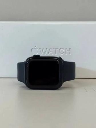 Apple Watch 8 series 45 mm