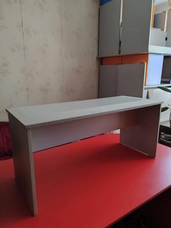 Продам парты, шкафы детские