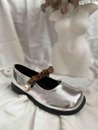 Женские балетки