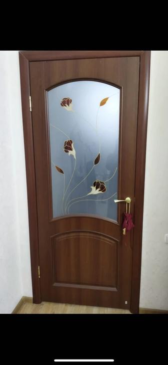 Продам двери цвет коричневый