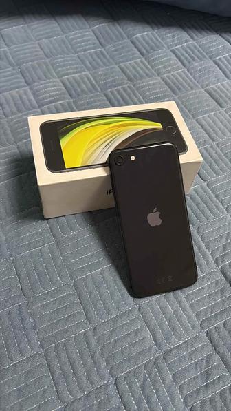 Айфон СЕ 2020 64гб