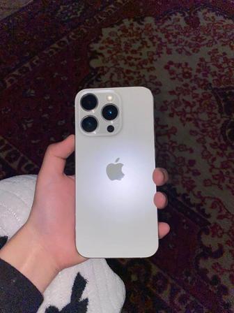 Продам iPhone 15 pro 256gb