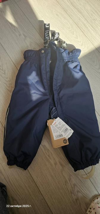 Продам комбинезон Reima