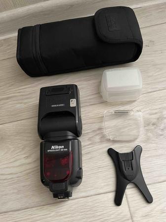 Фотовспышка Nikon SPEEDLIGHT SB-900
