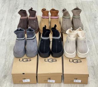 Продам ЧЕРНЫЕ угги