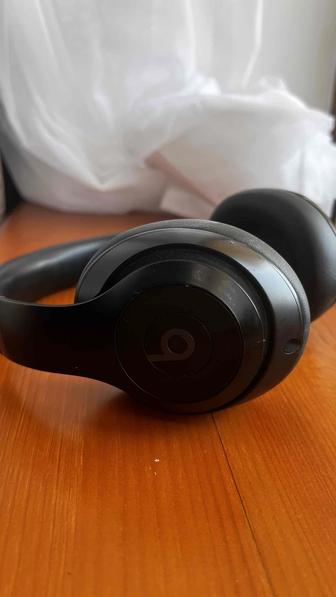Beats studio pro
