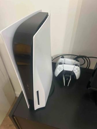 Срочно Продам Ps5 825gb