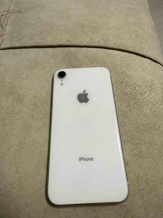 Продам Iphone XR