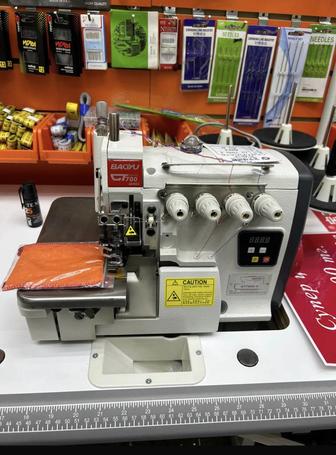 Швейная машинка оверлок