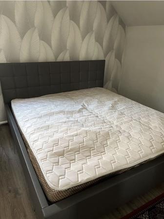 Двуспальная кровать матрас 1,8х2 размер