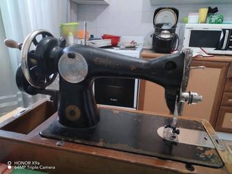 Швейная машинка