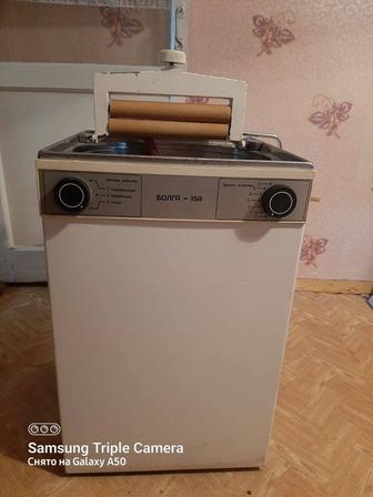 Продам стиральную машинку волга 15а