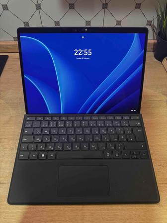 Продам Microsoft Surface Pro 9 13 i5 8/256Gb Graphite