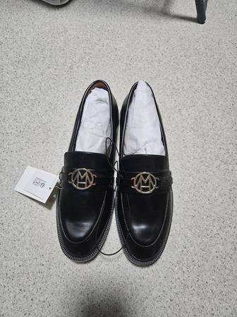 Продам лоферы HM новые