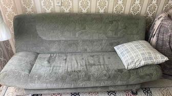 Продам б/у диван