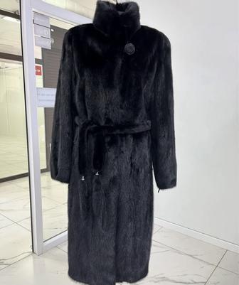 Продам норковую шубу