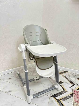 Продам детский стол для кормления 3х1