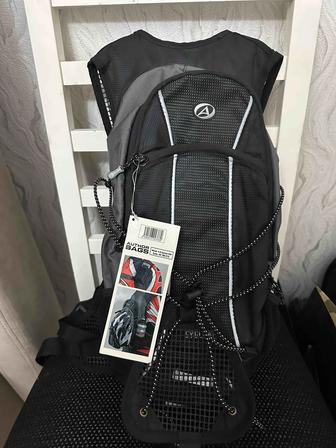 Продам велосипедную сумку Aithor Bags Cyclone и water  Red Fox 2 лт