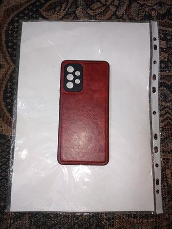 Продам нормальный чехол.