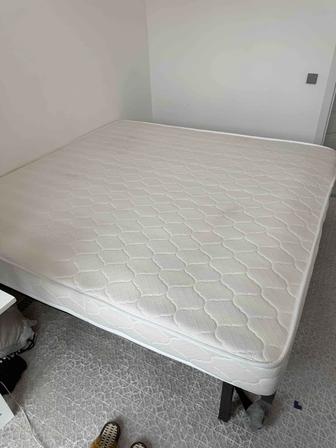 Кровать двухместная