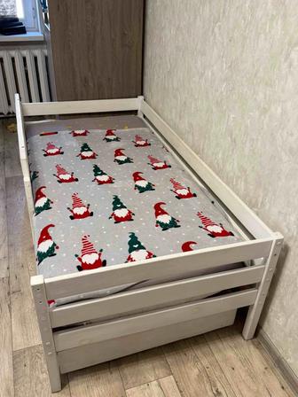 Продам детскую кровать