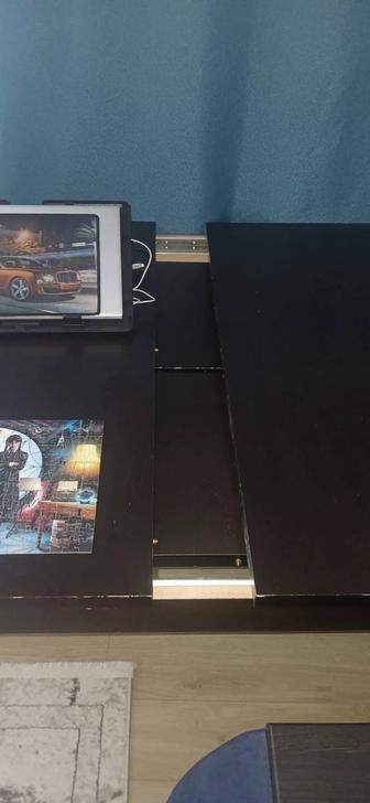 Продам стол