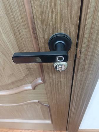 установка электронных замков