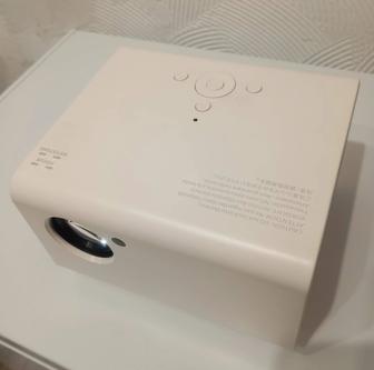 Проектор для дома и офиса.