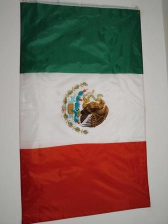 Флаг (Мексика) 52