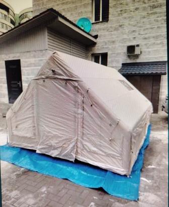 Продам вместительную надувную палатку Reaktiv Hobbit 3x4
