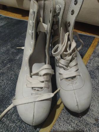 Продам коньки!