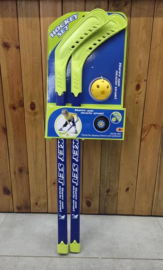 Детский хоккейный набор с 2 клюшками, шайбой. Набор для детей - хоккей