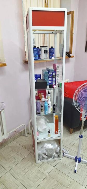 Продам витрину