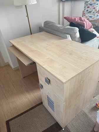 письменный стол/компьютерный стол