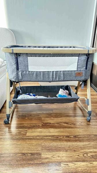 Продам манеж