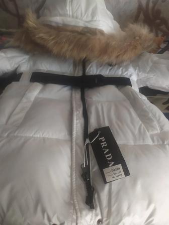 Куртка на девочку