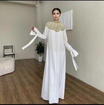Женское платье