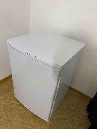 Продам холодильник Бирюса 220л